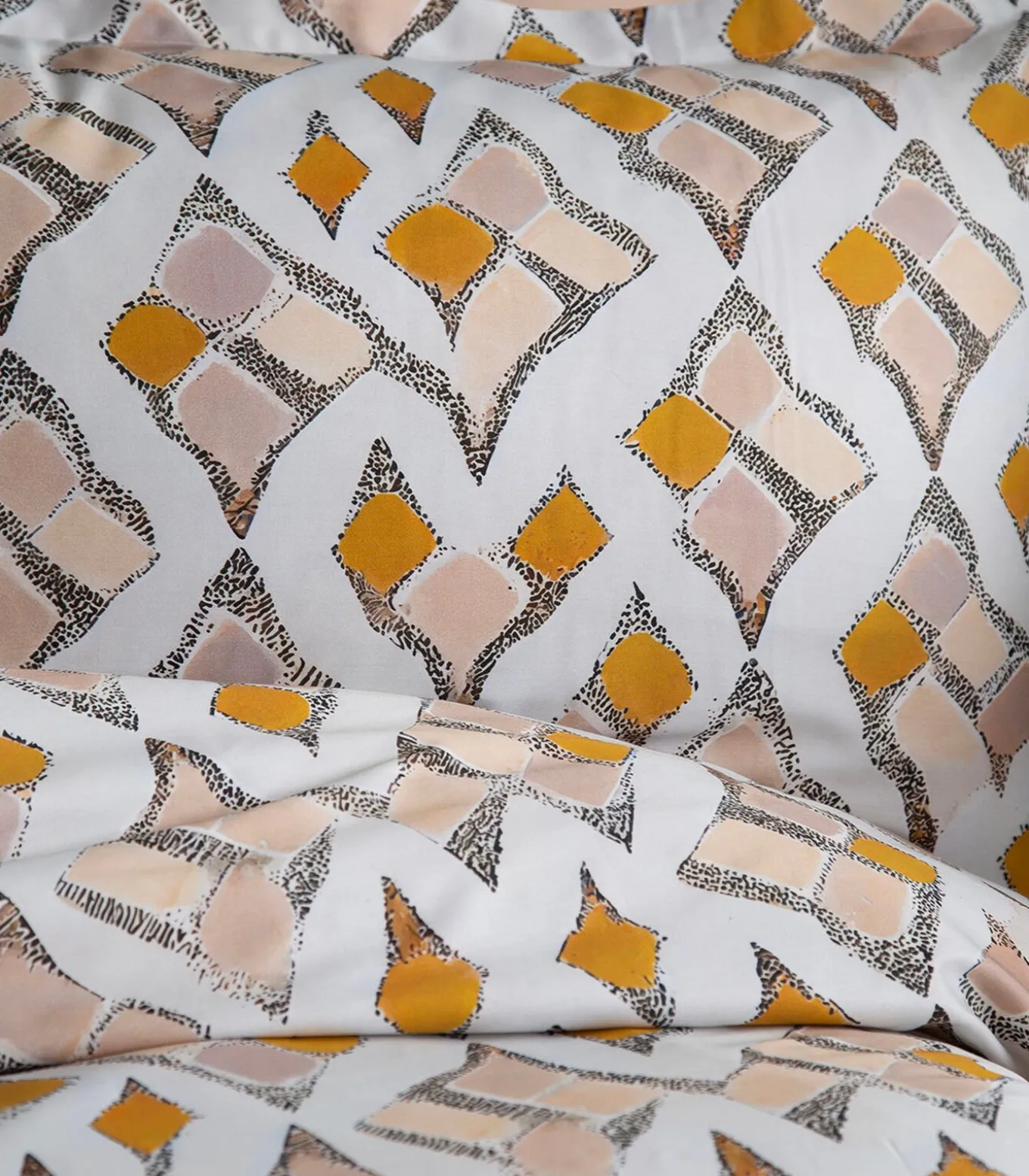 2 persoons beddengoed 240x220 cm+2 kussenslopen 63x63 cm katoensatijn