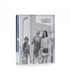 Acrylic Fotokader 18 x 18