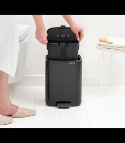 Brabantia Bo Pedaalemmer, 7 liter, stil sluitend, kunststof binnenemmer - Matt Black