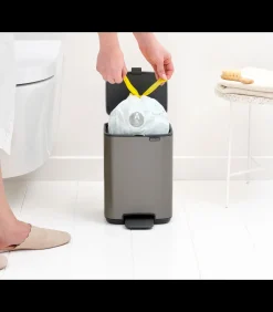 Brabantia Bo Pedaalemmer, 4 liter, stil sluitend, kunststof binnenemmer - Platinum