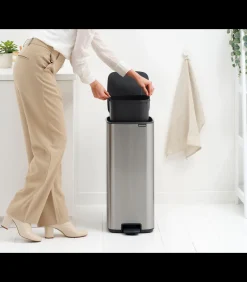 Brabantia Bo Pedaalemmer, 30 liter, stil sluitend, kunststof binnenemmer - Matt Steel Fingerprint Proof