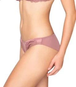 Braziliaanse MYSTIQUE