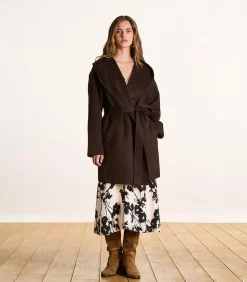 Bruine 3/4 jas met wollen capuchon