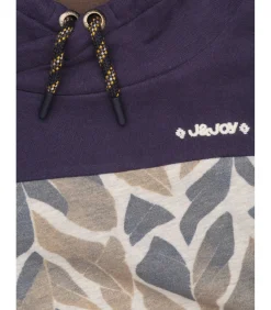 Driekleurige jongenstrui met kangoeroezak