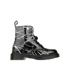 Enkellaarsjes Dr Martens Pascal zwart