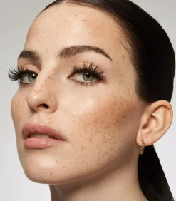 Faked Dramatic Curl Nepwimpers