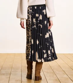 Geplooide rok tot halverwege de lengte in blauw en beige print