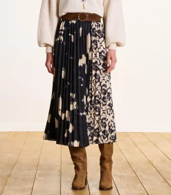 Geplooide rok tot halverwege de lengte in blauw en beige print