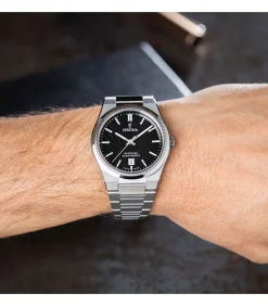 Horloge Rivé Swiss Made Black