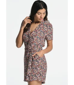 Korte Jumpsuit met korte mouwen en sjaalkraag