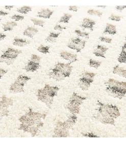 Laagpolig vloerkleed met ecru vierkant patroon 120 x 170 cm