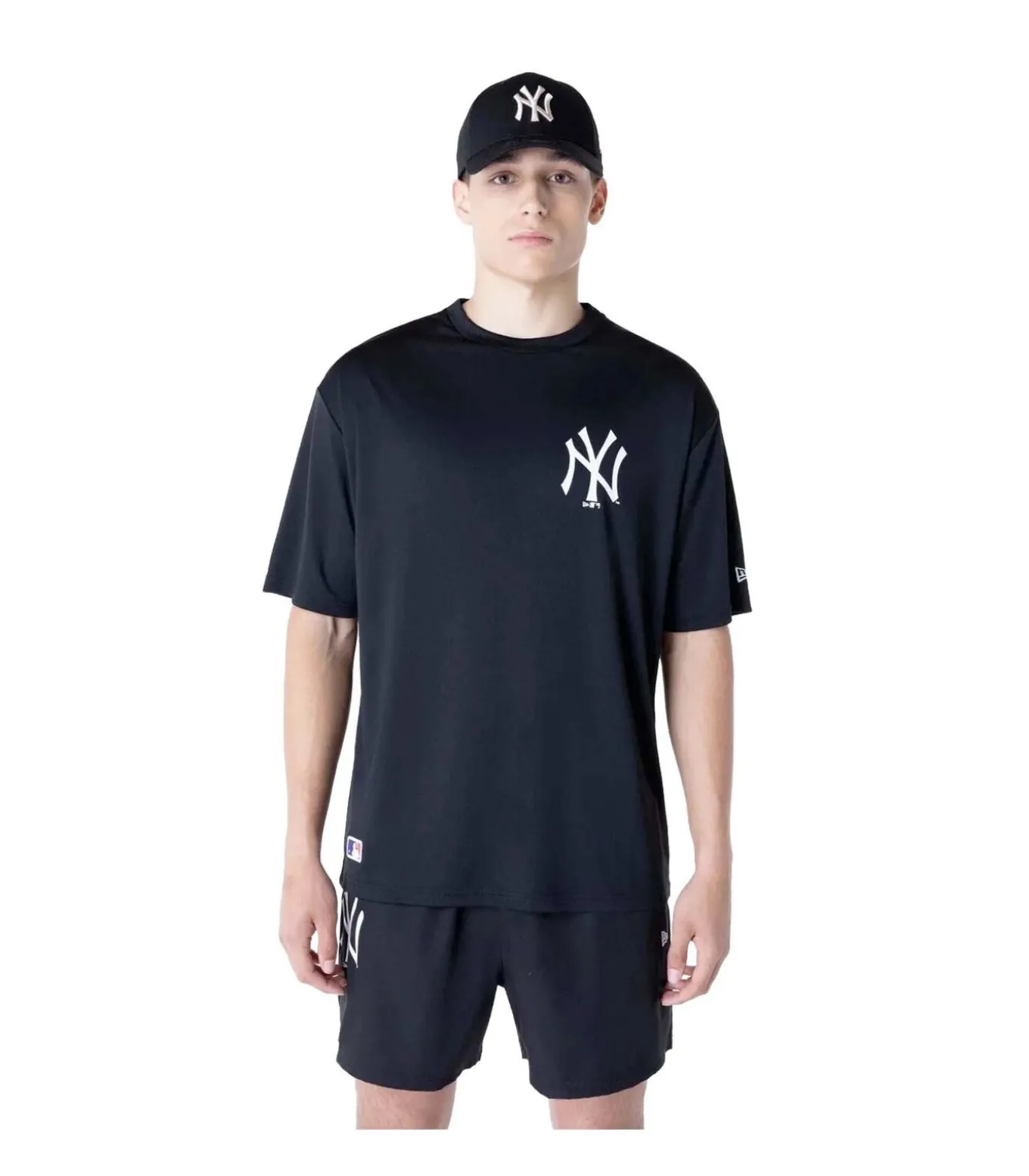 League Essentials Tee Neyyan Blk