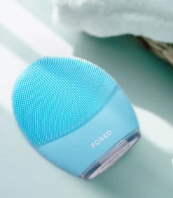 LUNA™ 3 sonische gezichtsreiniger en anti ageing massage-apparaat voor de gecombineerde huid