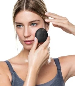 LUNA Fofo Midnight Gezichtsborstel met huidanalyse