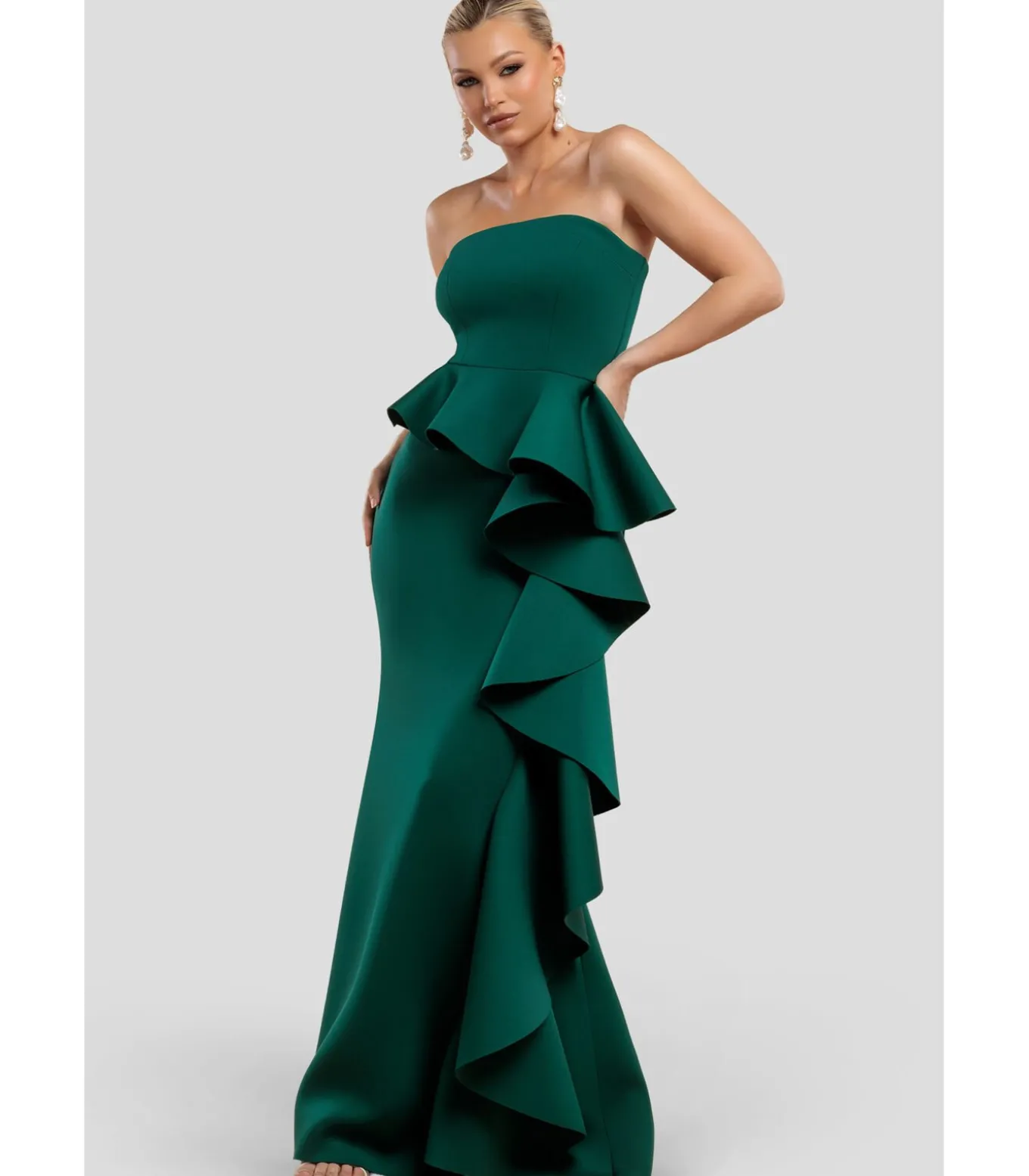 Maxi-jurk “Boobtube Peplum Waterfall Frill Maxi Dress”