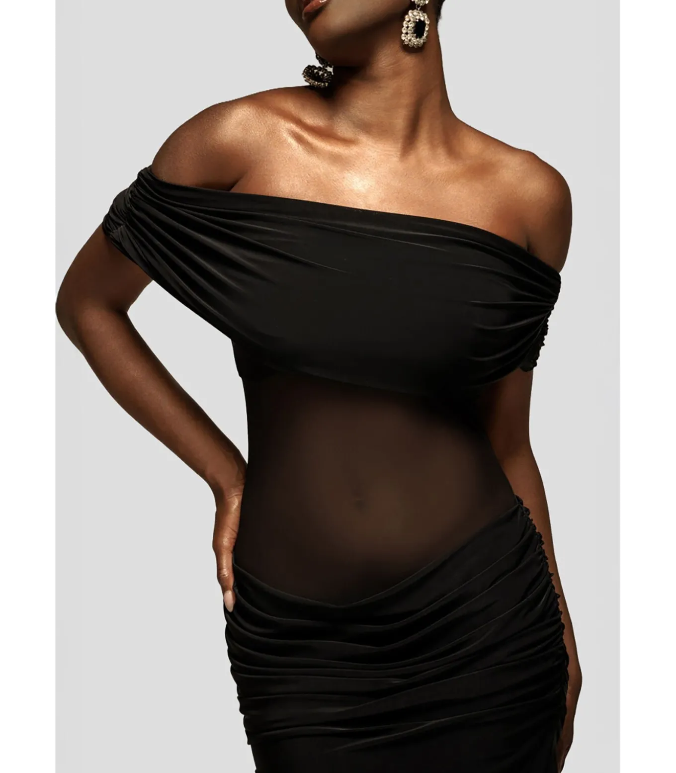 Maxi-jurk “Gathered Off The Shoulder Mesh Waist Panel Maxi Dress”