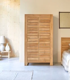 Minimalys - Hangkast van massief teakhout