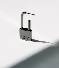 PIERCING HEREN TALOS