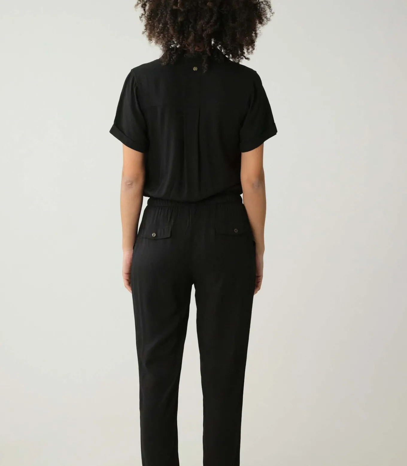SAVANE - Damesjumpsuit met korte mouwen