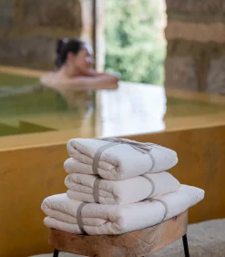Set van 6 Premium Handdoeken SERENE BLISS (2-30x50cm, 2-50x100cm, 2-100x150cm)