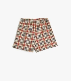 Shortslengte (halverwege de kuit) Normale taille Broekenrots
