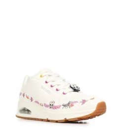 Sneakers Uno Entre La Vida Y Mas Alla