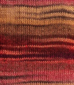 Veelkleurige gebreide sjaal