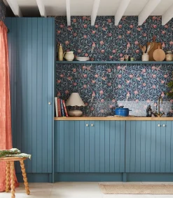 Vliesbehang Bird & Pomegranate Navy Blue