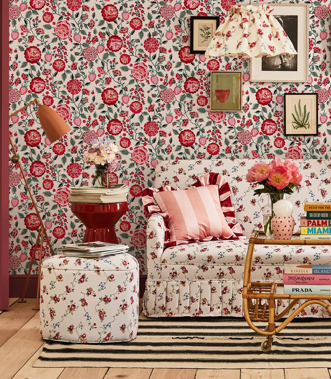 Vliesbehang Strawberry Garden Rose