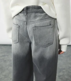 Wide leg jeans