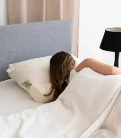 Wollen Neksteunkussen