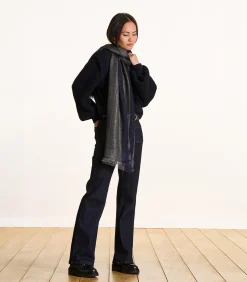 Zwarte sjaal van glanzende wol en katoen